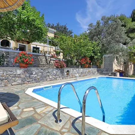 Potami Villa Agnontas